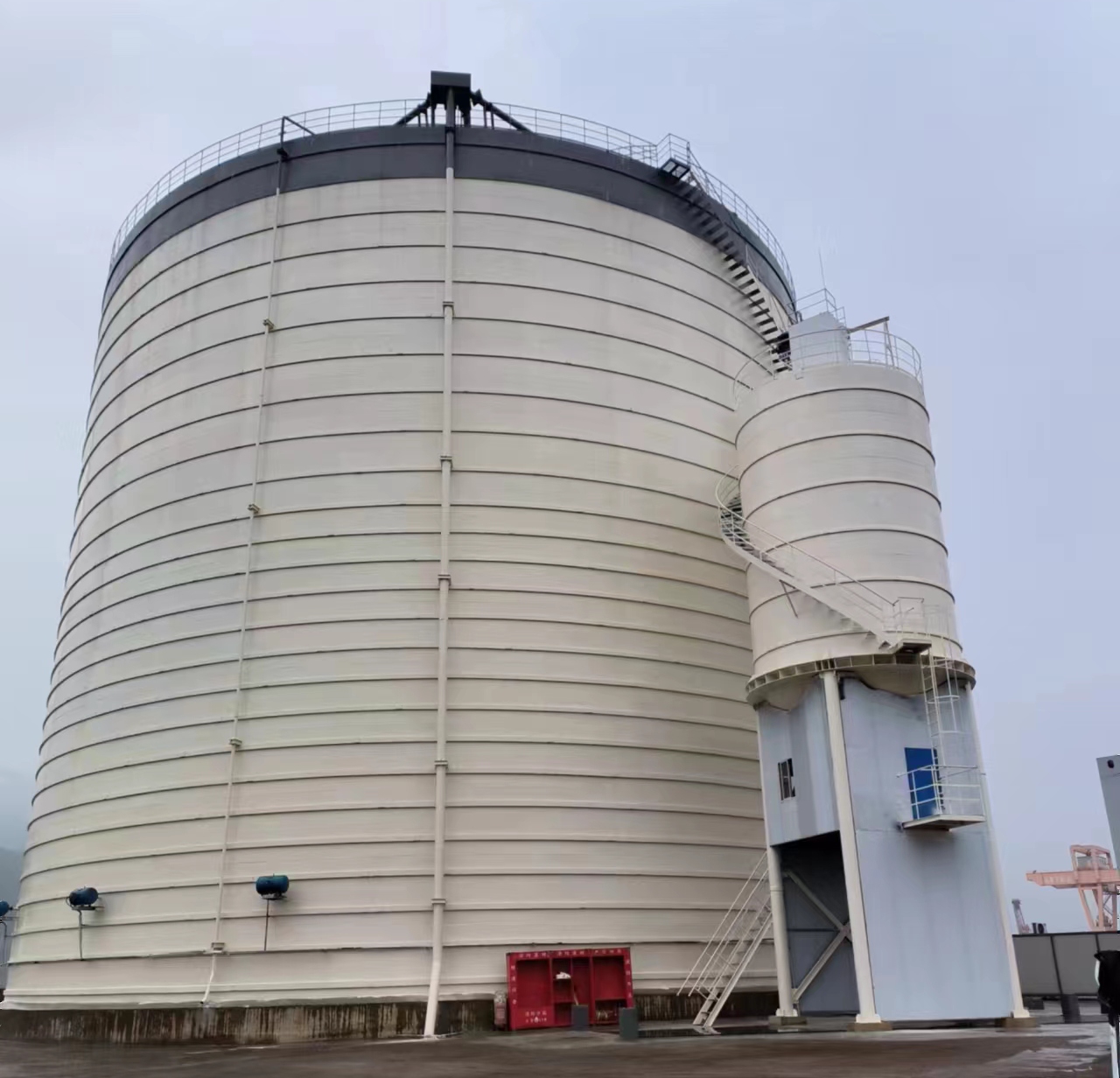 普陀10万吨水泥钢板库